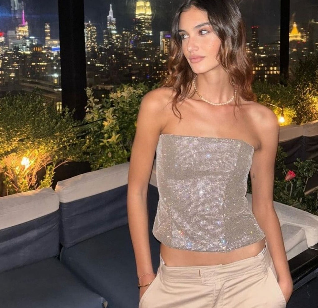 Zara
Sparkly bustier top