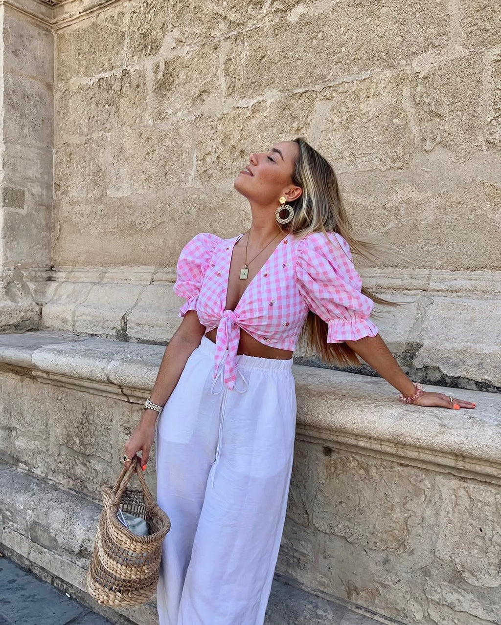 Zara
Cropped puffy sleeve top