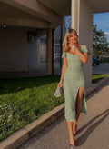Zara
Lace Sweetheart Neckline Dress