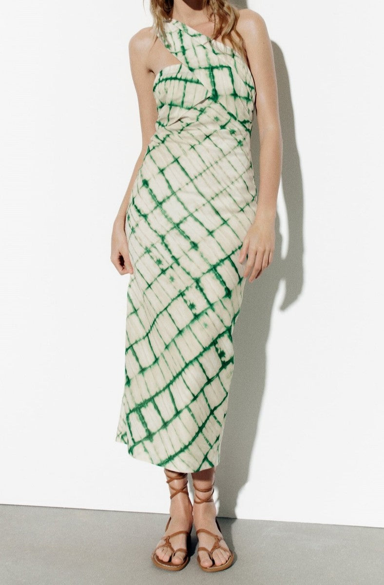 Zara
Geometric Tie-dye Dress