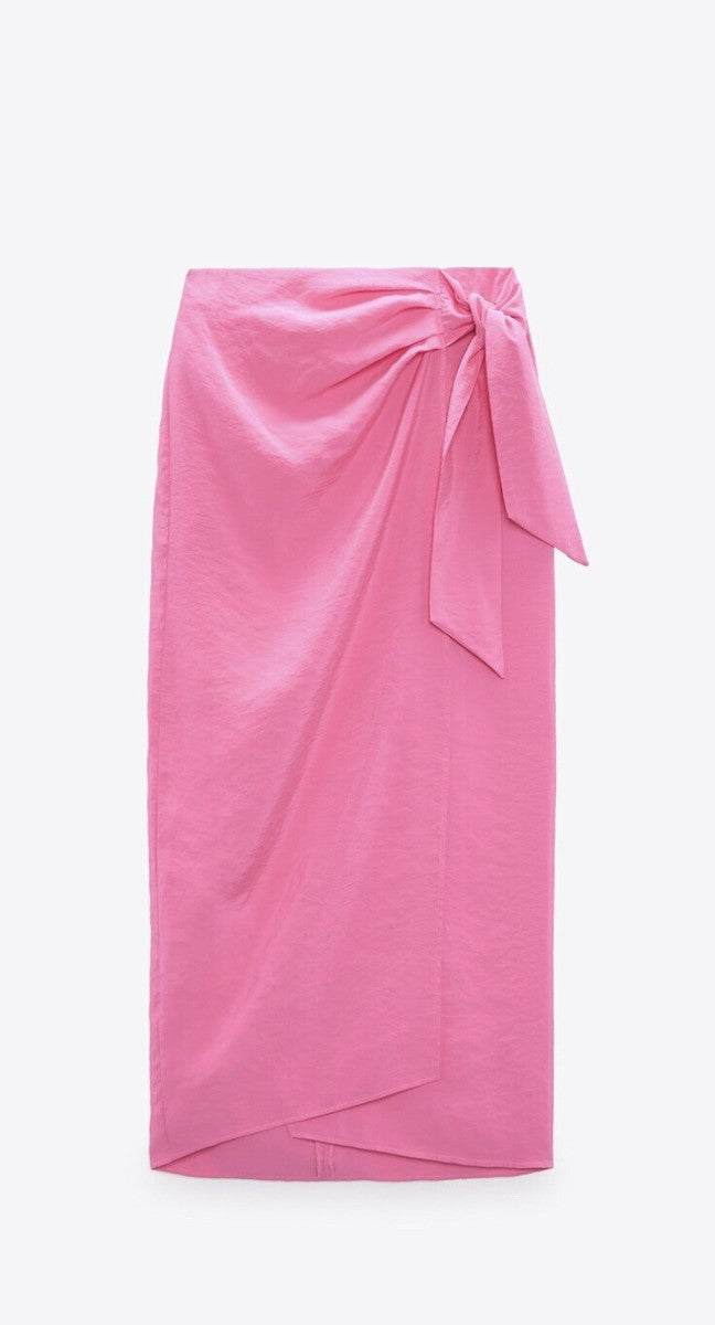Zara
Wrap midi skirt