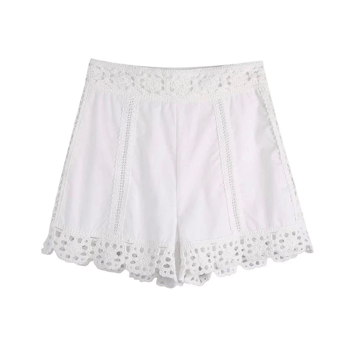 Zara
Lace trim high waist shorts