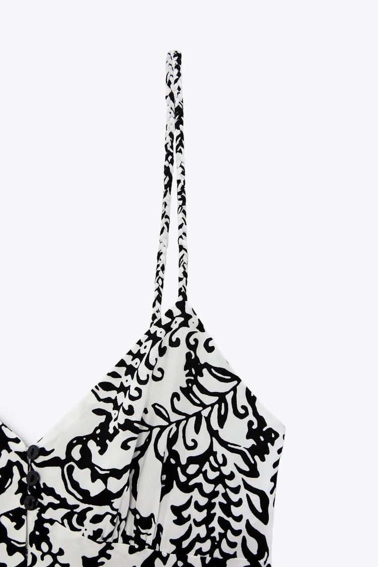 Zara
Floral Strappy Dress