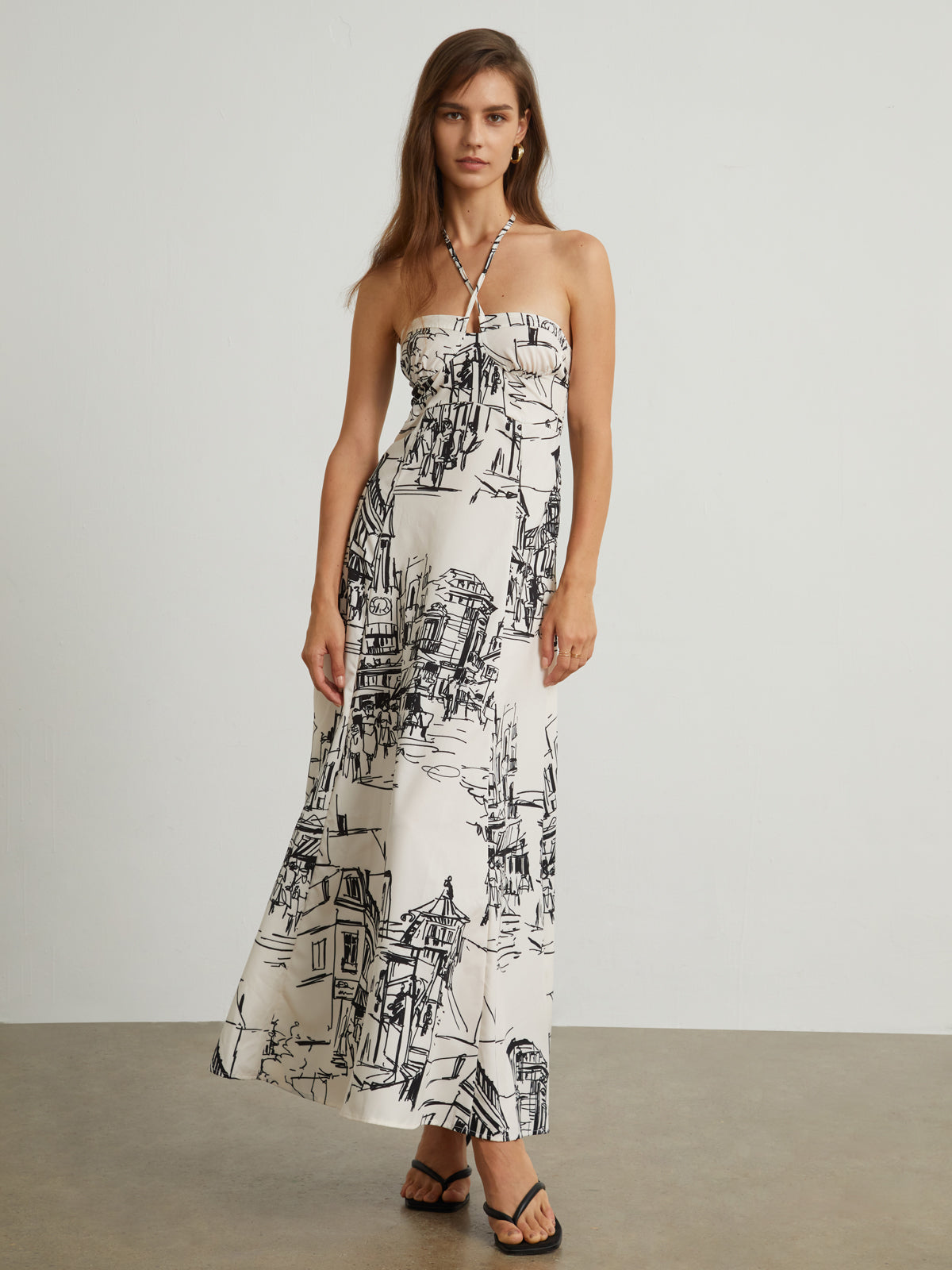 Zara
Halter neck Printed dress