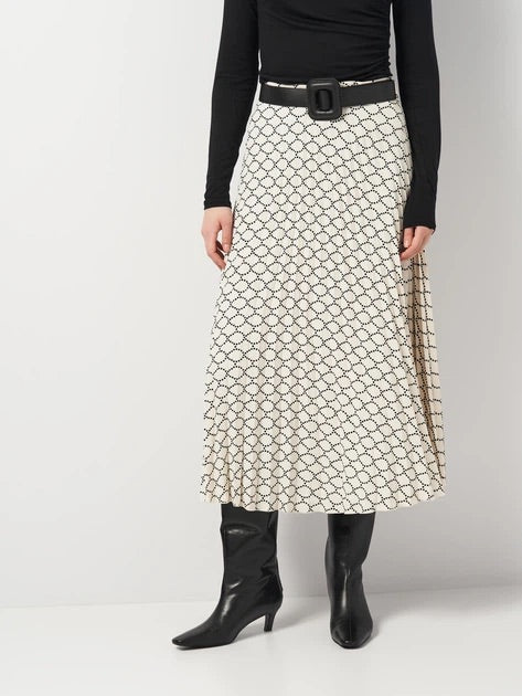 Zara
Belted pleated skirt