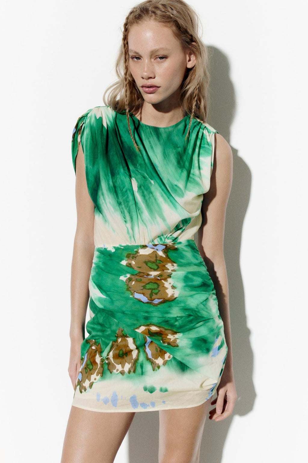 Zara
Tie-dye Ruched Dress