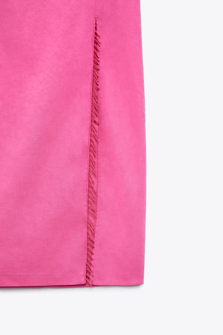 Zara
Tassled Linen Skirt