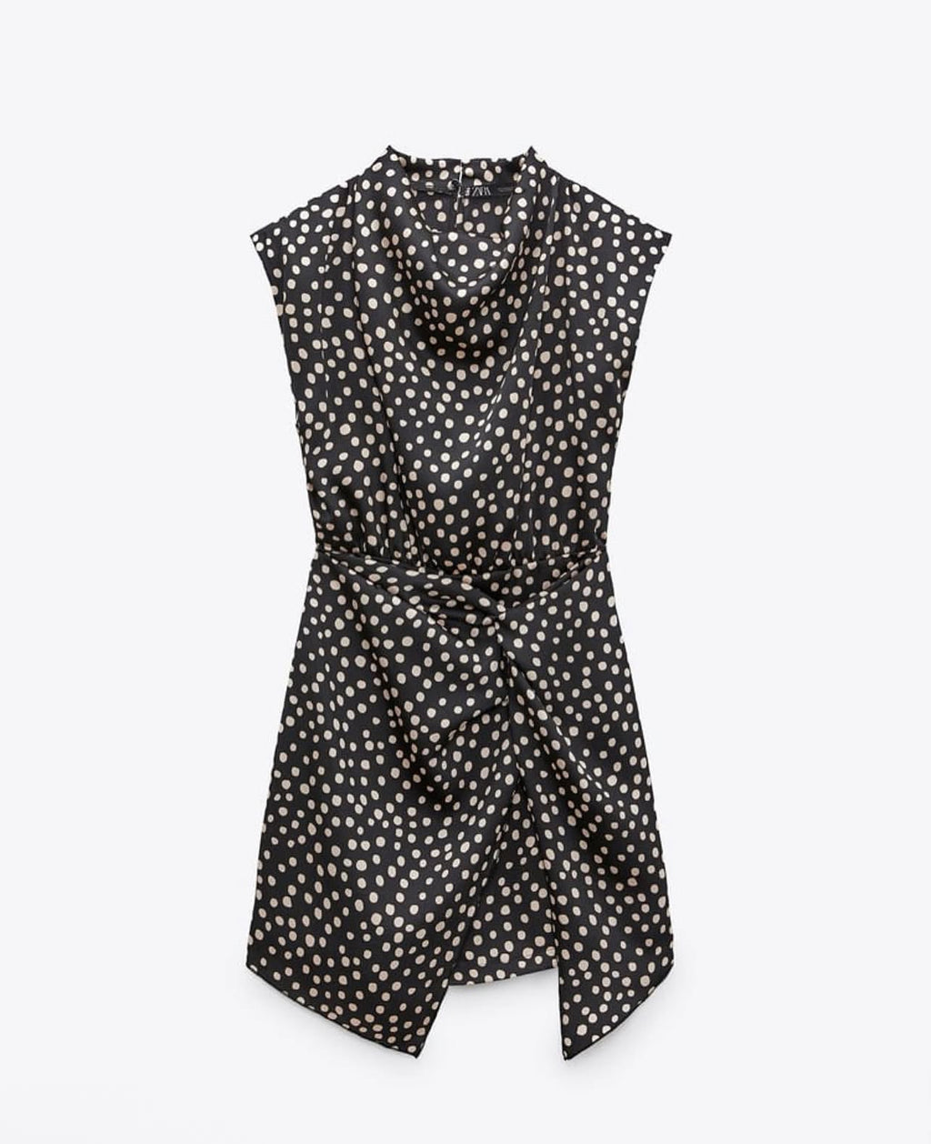 Zara
Polka dot satin dress