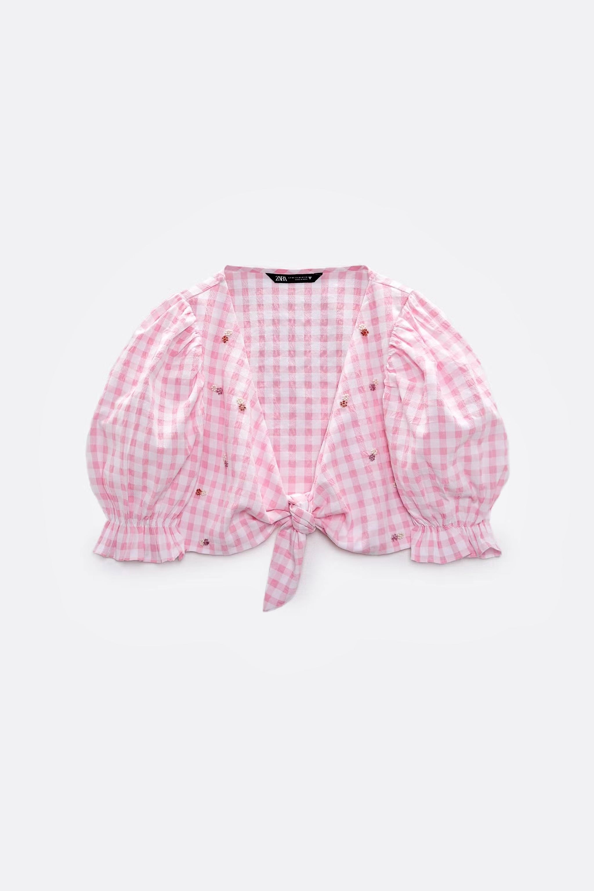 Zara
Cropped puffy sleeve top