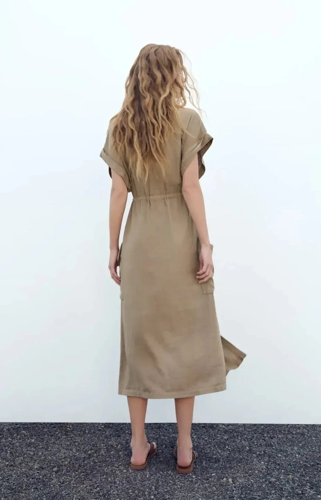 Zara
Linen blend midi dress